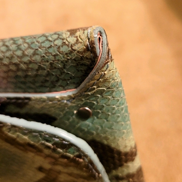 Donald J Pliner ( Snake Clutch ) GUC - Picture 8 of 10